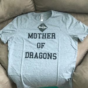 NWT mother of dragons t shirt